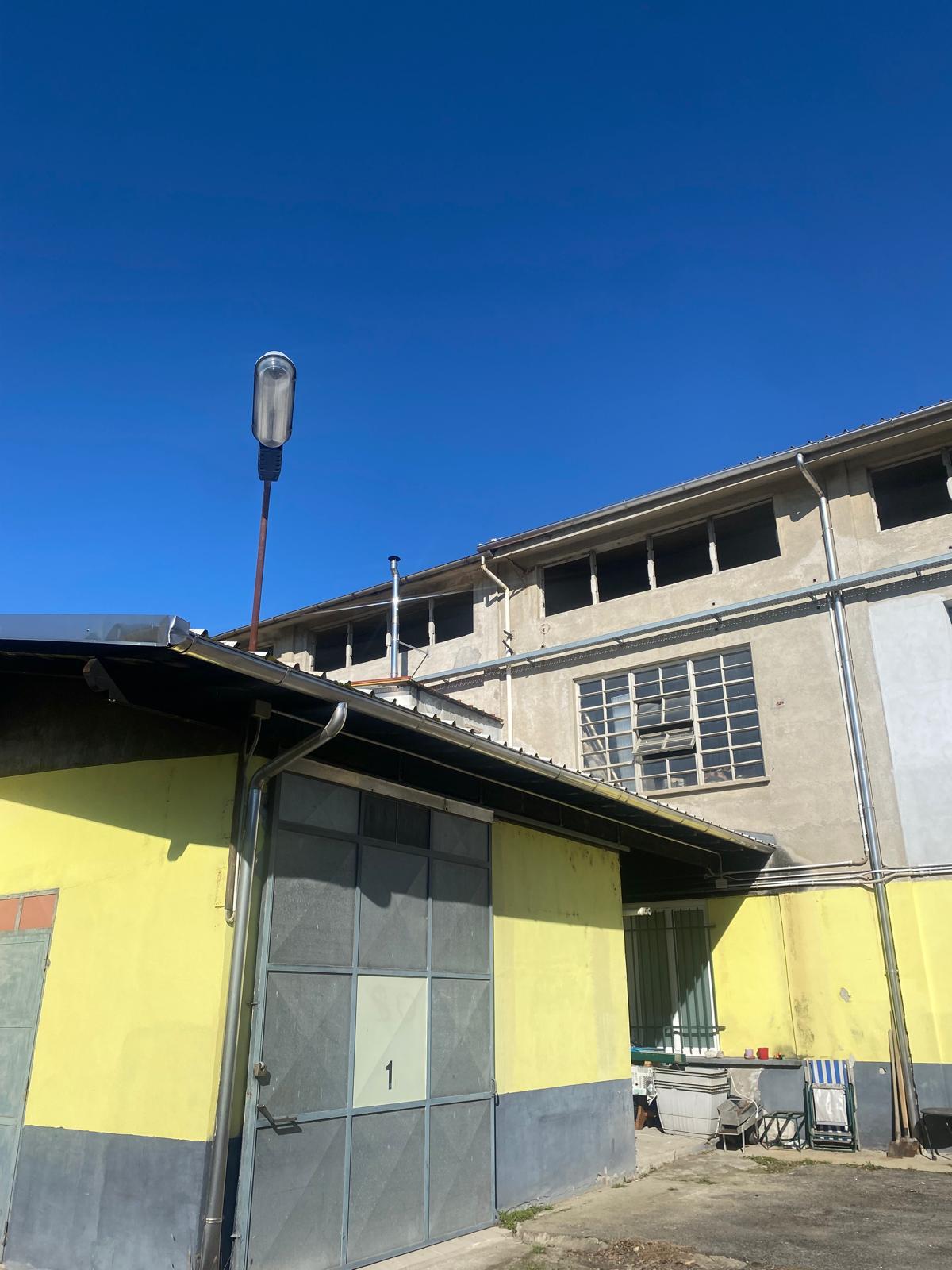 Interno laboratorio 215mq piano terra