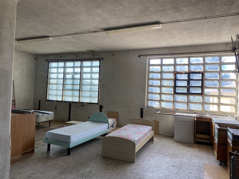 Interno capannone vista dall alto